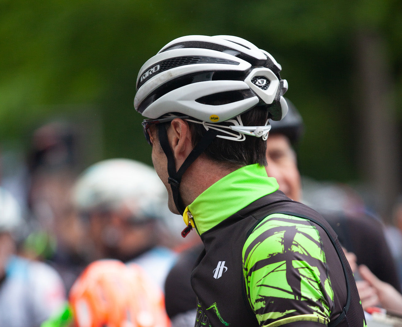 What is Mips & How Does It Work? (The Ultimate Cyclist Guide)